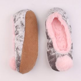 Szürke-puncs mamusz lány