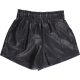 Fekete short (158) tini lány