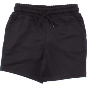 Fekete short (98) kislány