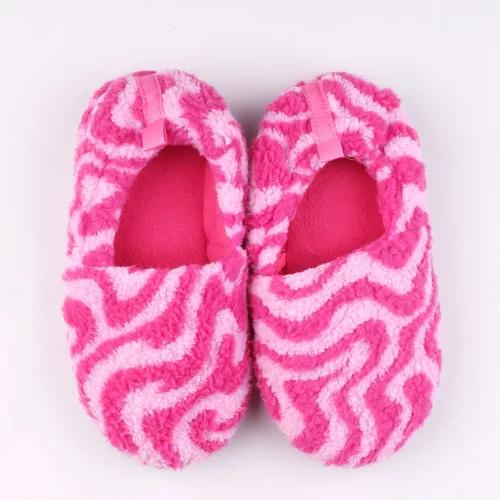 Pinkmintás mamusz (1/2) kislány