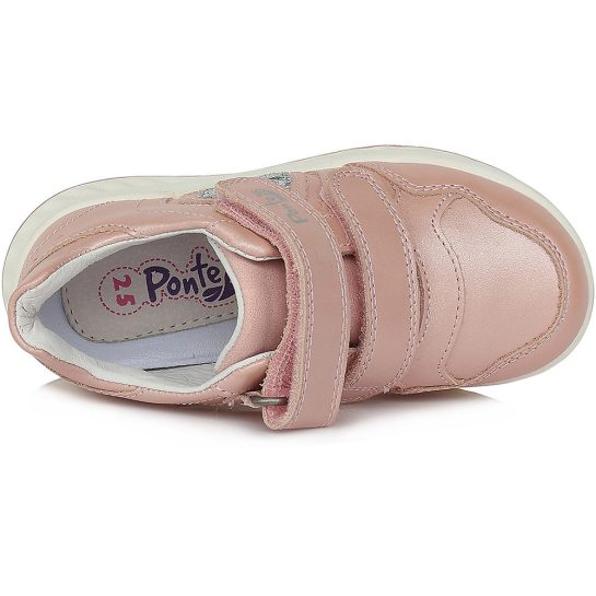 Supinált szíves rózsaszín cipő