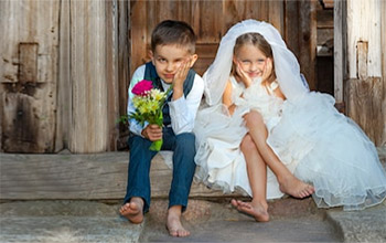 Különleges esküvői gyerekruhák